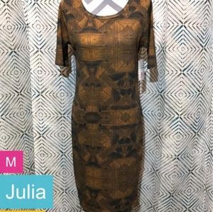 NWT Lularoe Julia dress size Medium